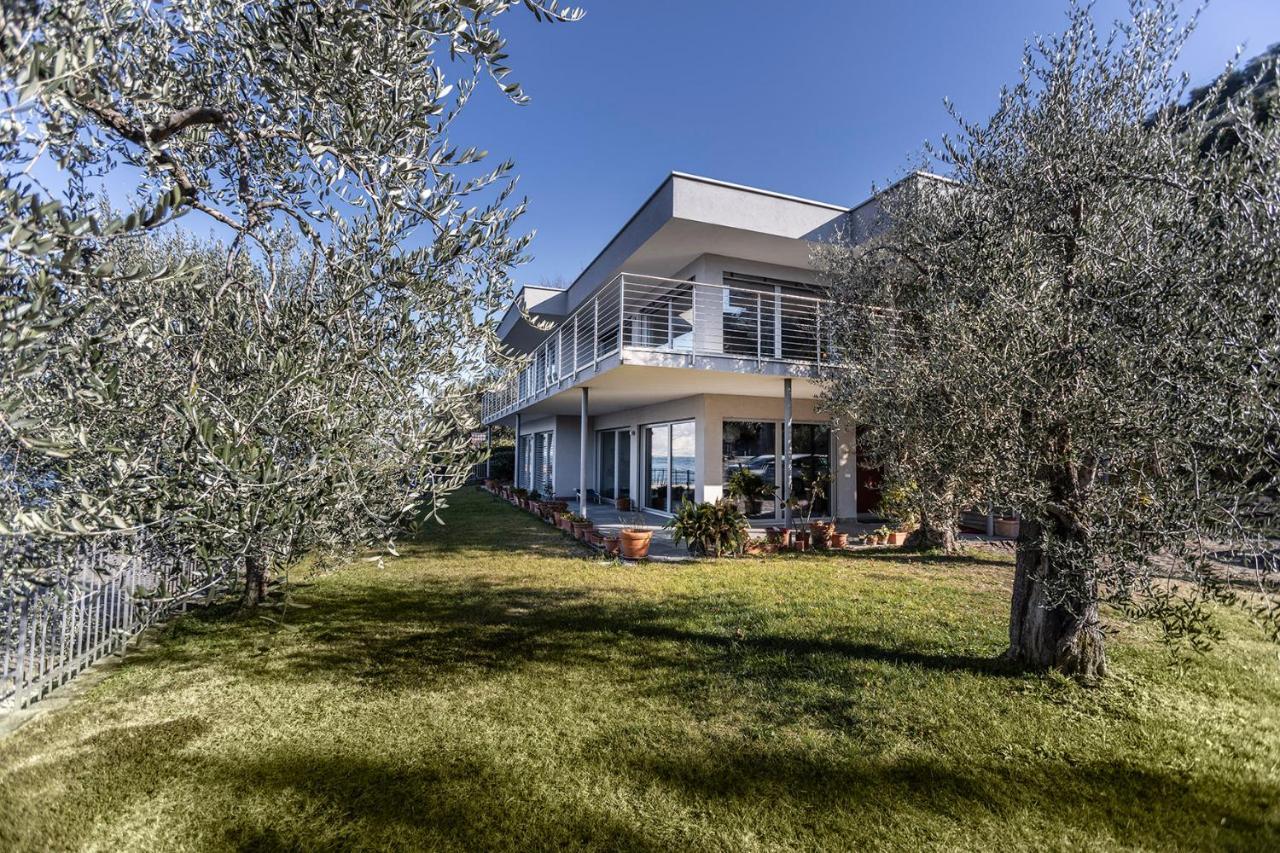 Villa Luthien Brenzone sul Garda Dış mekan fotoğraf